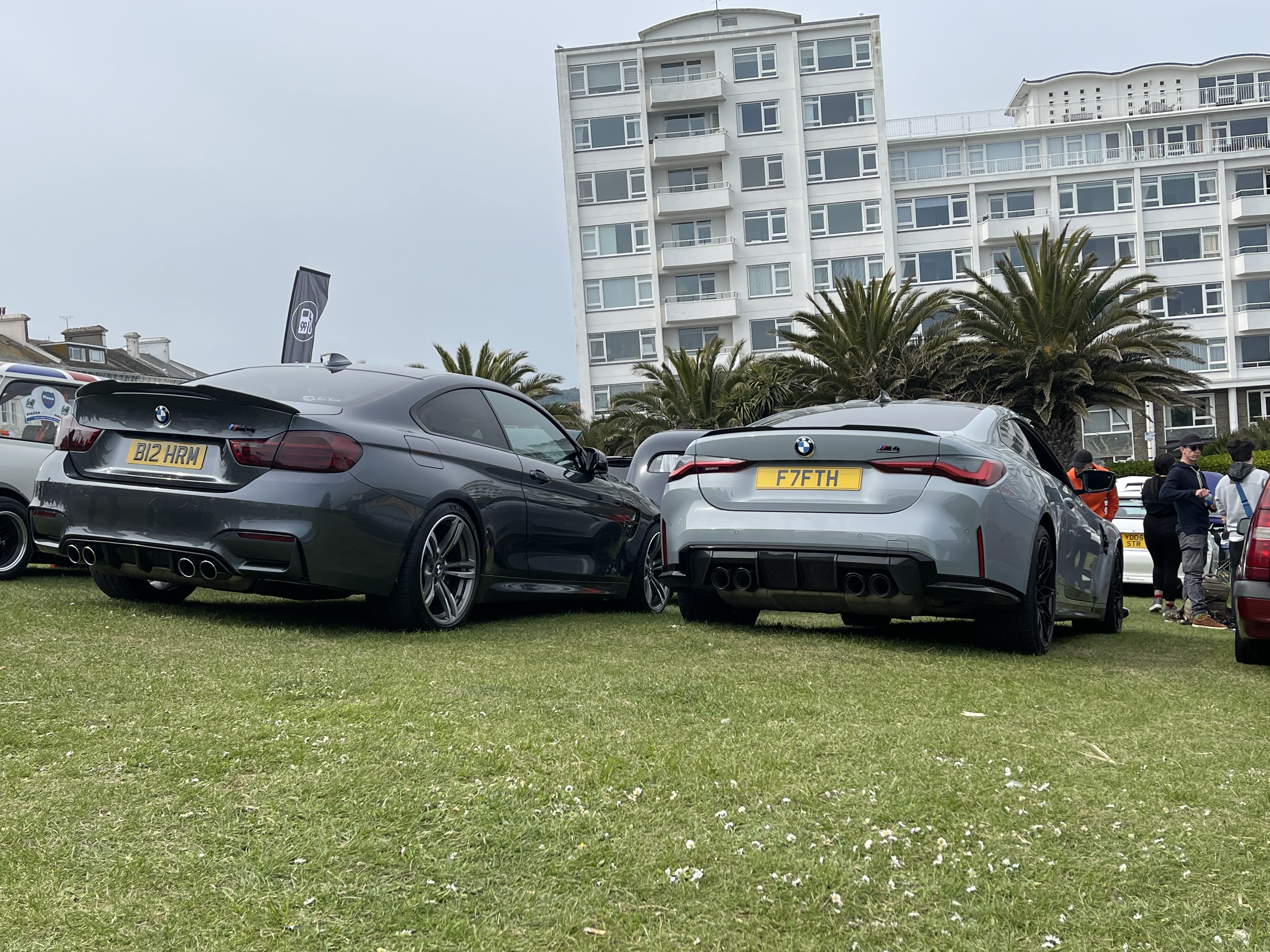 43318295 7670 492D BC48 93F8C76A6D1C