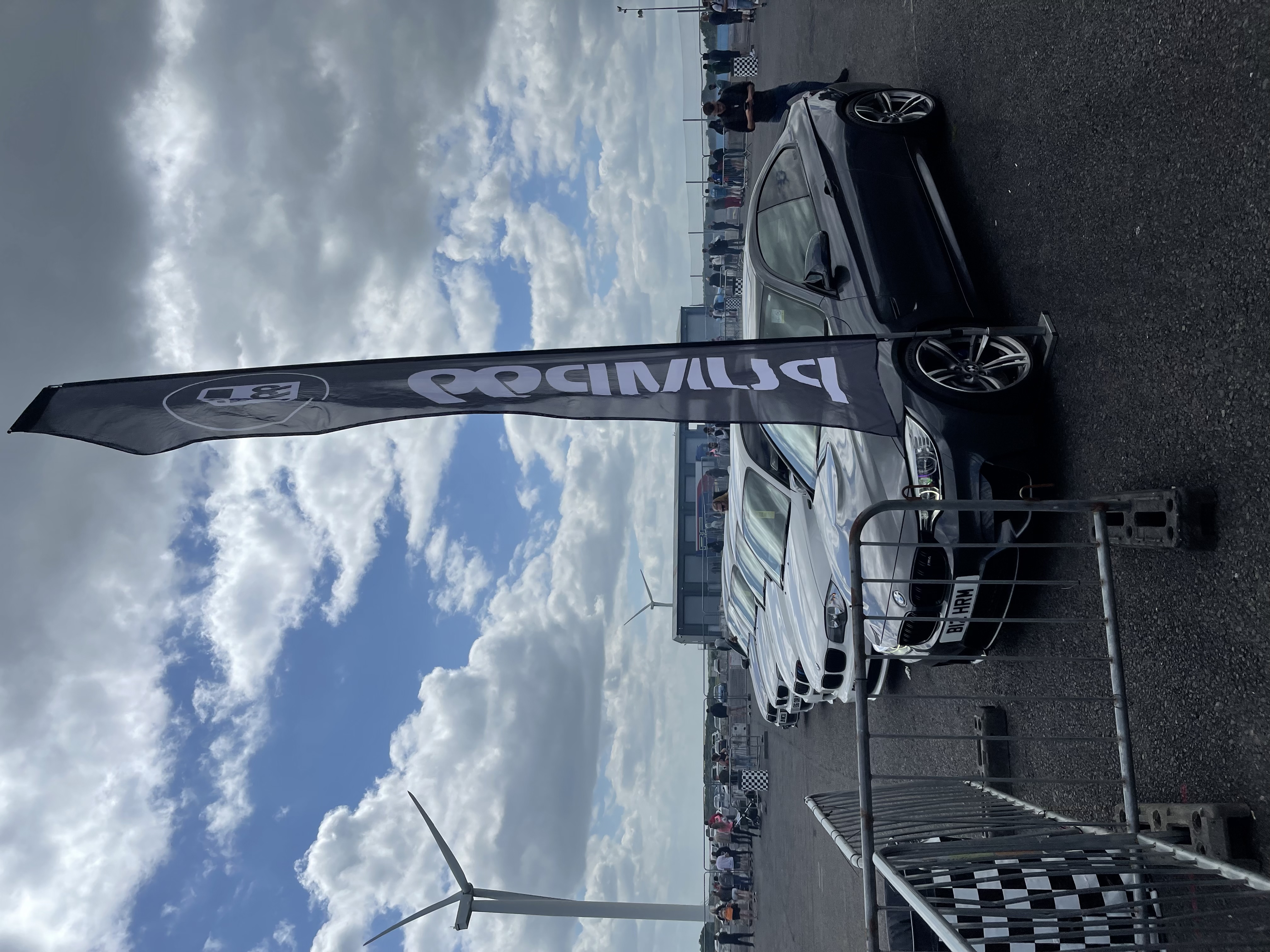 1837EC5B 0CED 4EC8 9D51 564434C957D4