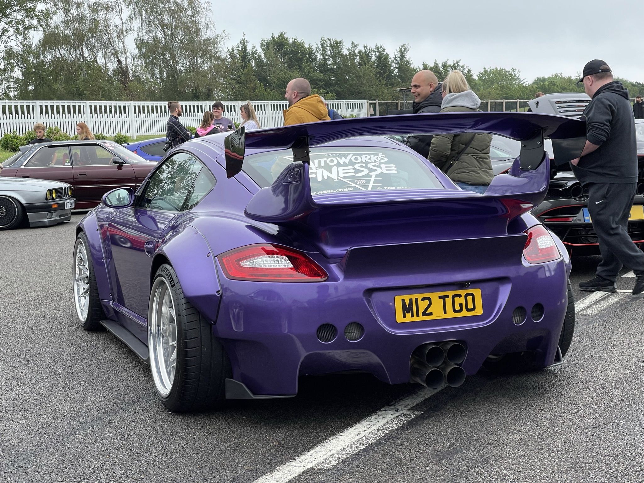 DAD8D6F2 3BA4 4061 A6FD CFD4E8F203EB