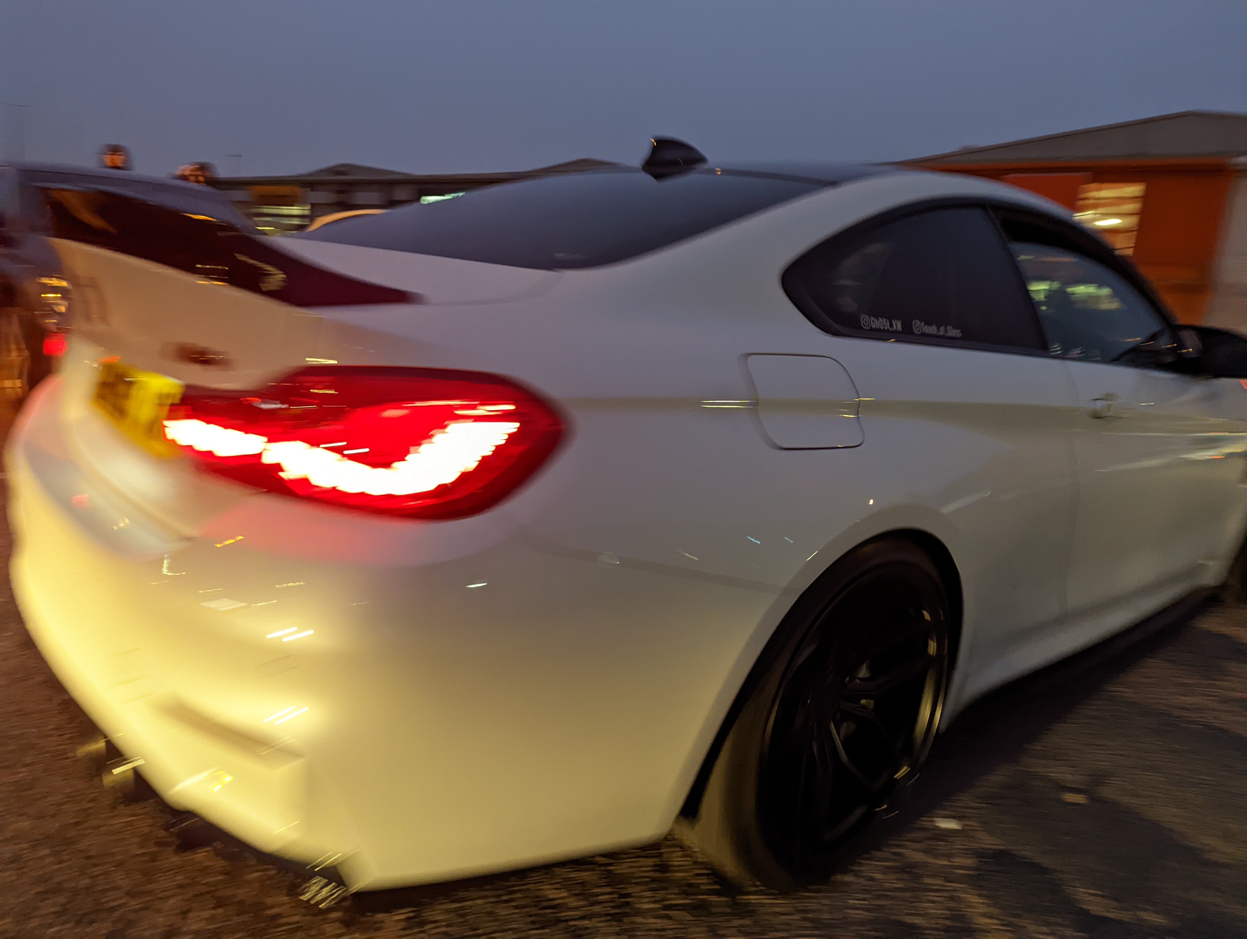 PXL 20211219 161806453.MP